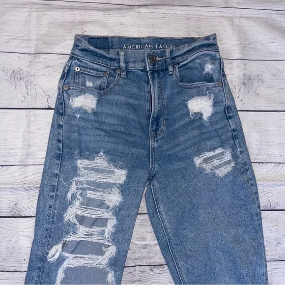 American Eagle Highest Rise 90s Boyfriend Jeans - Picture 5 of 8